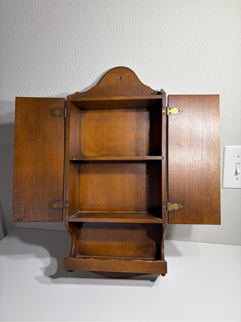Vintage Cottagecore Shaker Apothecary Spice Wooden Wall Storage - Picture 6 of 10